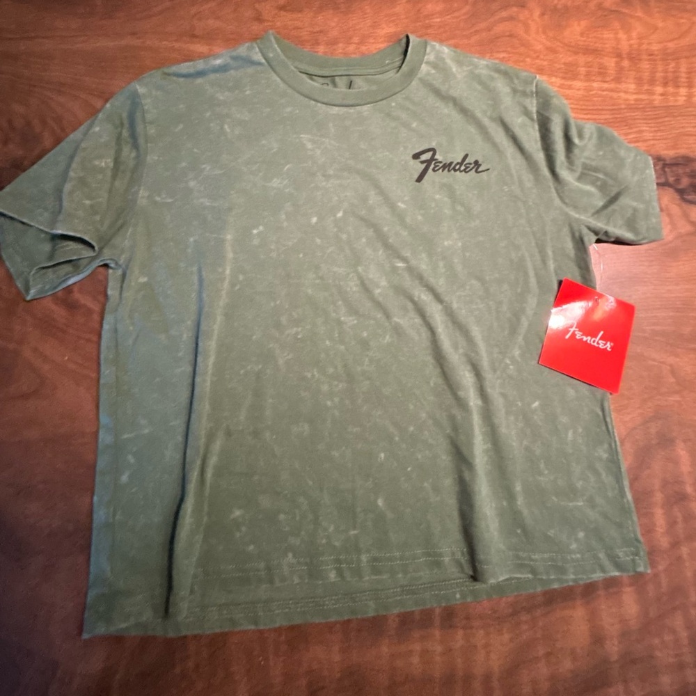 Fender Women’s Cropped Tee